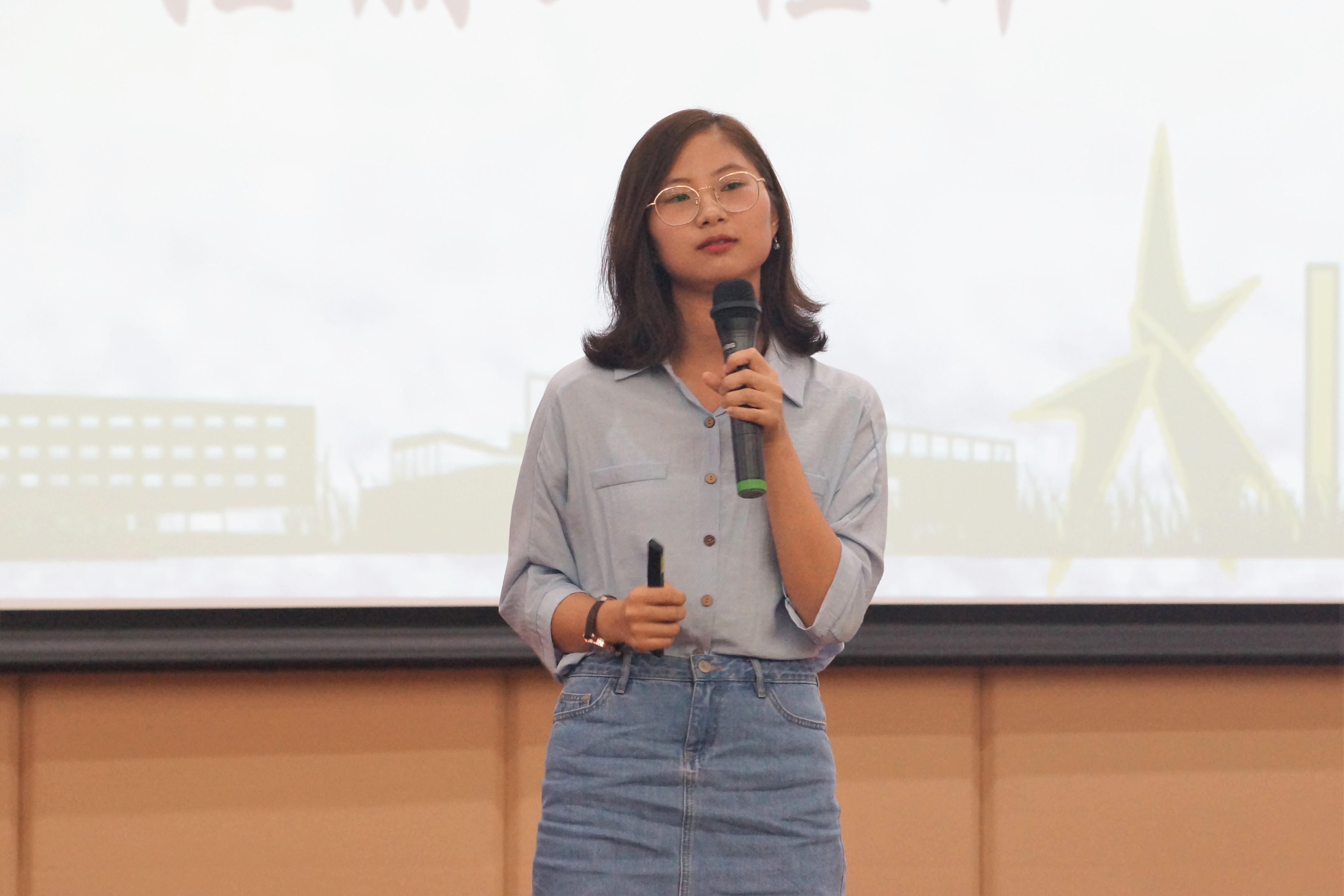 sunbet申搏举办学长-学习经验-生活技巧-分享会4.jpg