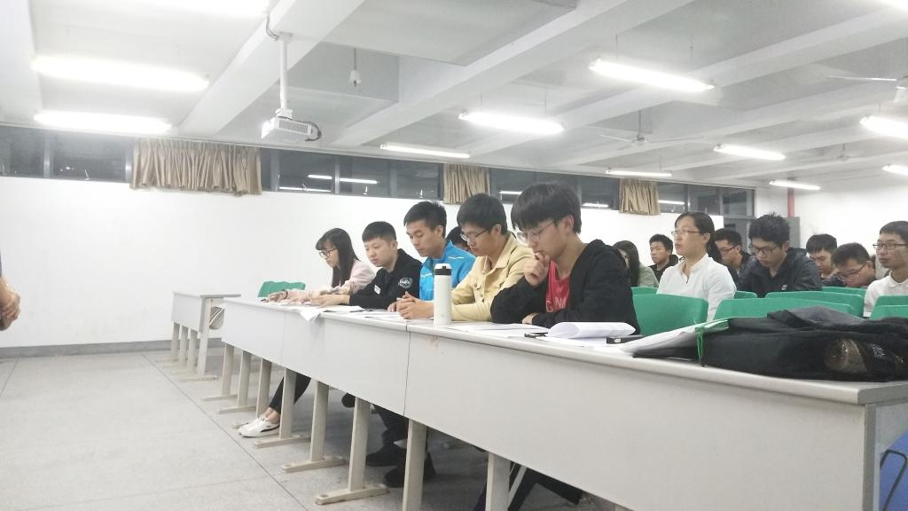 sunbet申搏学生党支部顺利召开预备党员转正答辩大会2.jpg